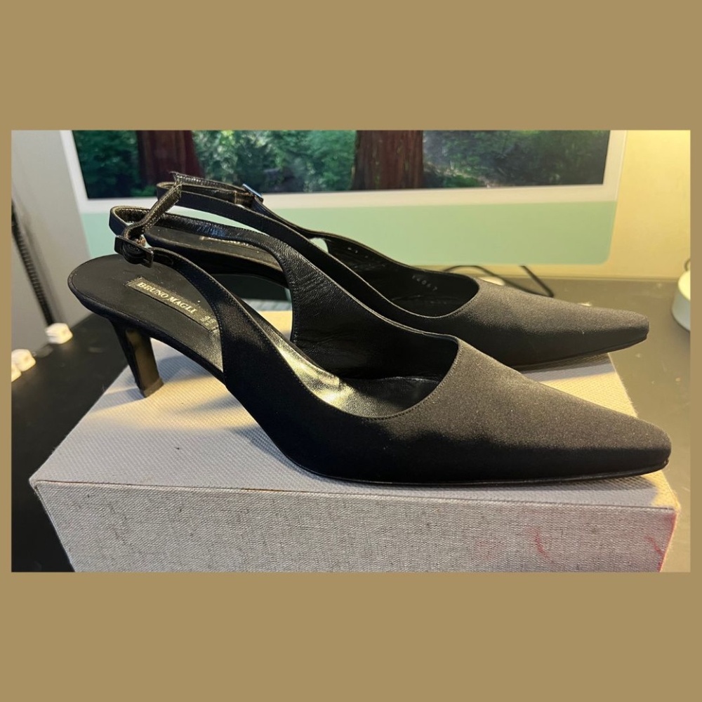 Bruno Magli Savoy satin slingback pumps in black, size 8 1/2 Italy